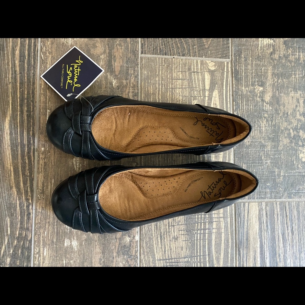 Clarks flats